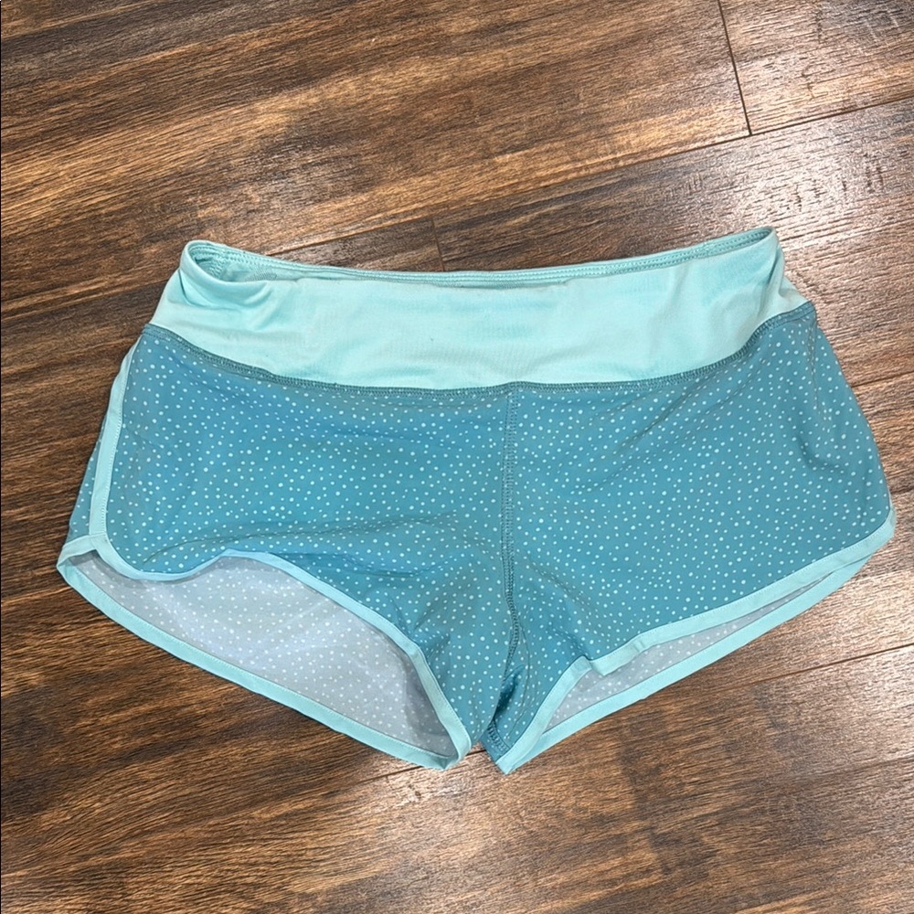 Run in Rabbit 2.5” inseam running shorts